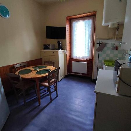 Le Nid Douillet Boheme Linge Fourni Apartamento La Bourboule Exterior foto